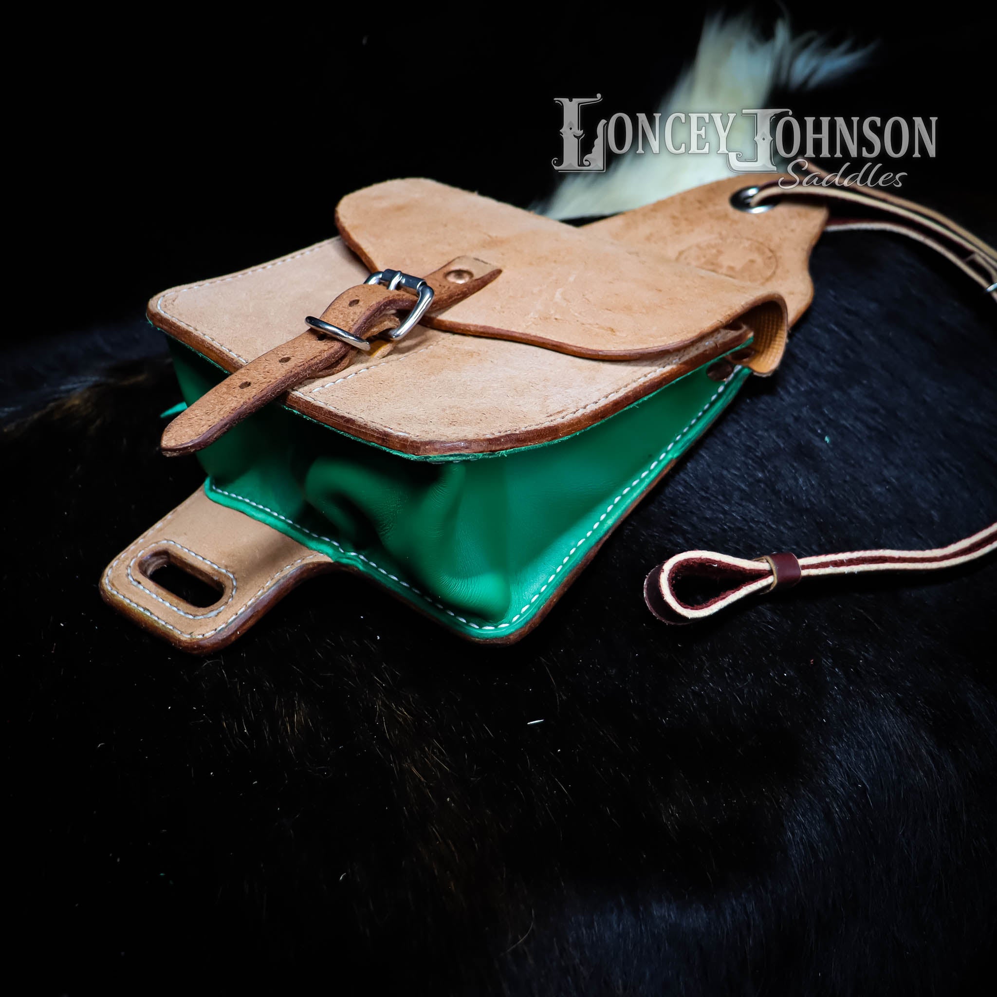 Single Left Side Doctoring Bag With Italian Green Gussets