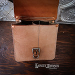 Load image into Gallery viewer, Rough-Out Left Side Doctoring Bag

