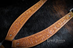 Load image into Gallery viewer, Full Tooled Shaped Breast Collar
